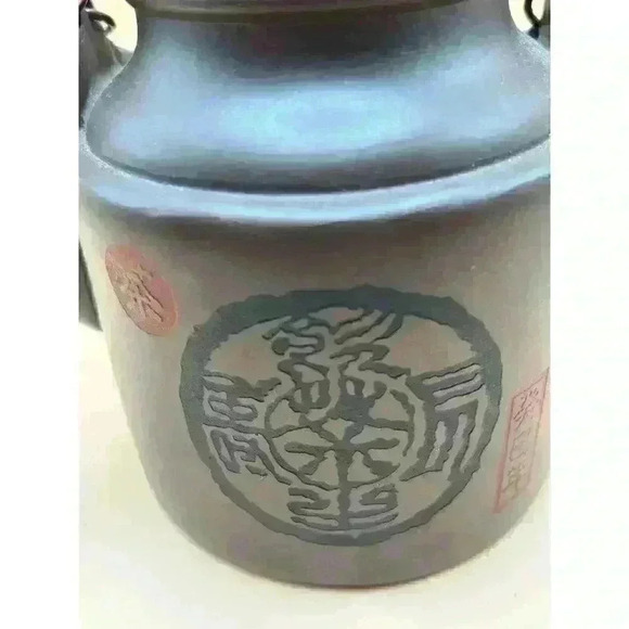 Ti Liang Pot Clay Tea Pot - Picture 3 of 7